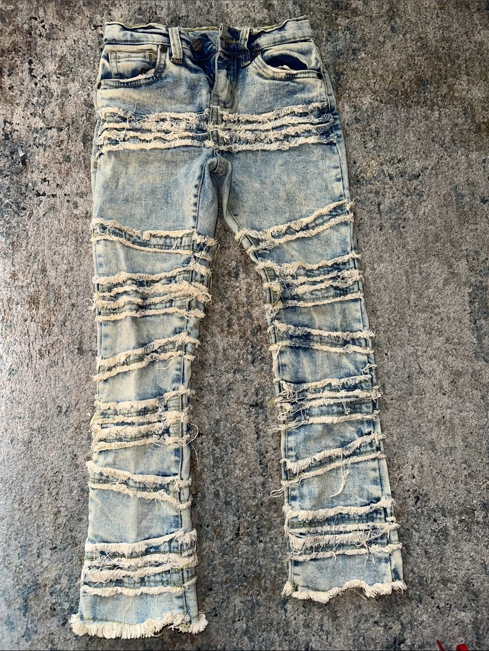 Distressed Light Wash Ripped Jeans - Picture 1 of 3